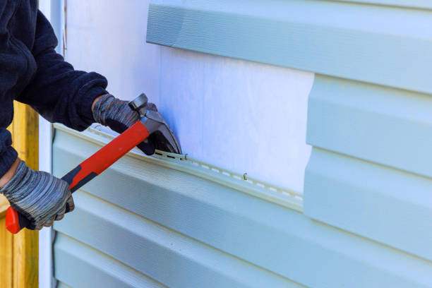 Reliable Wood Siding contractor in Edinburg, IL by All Pro Siding Demarest